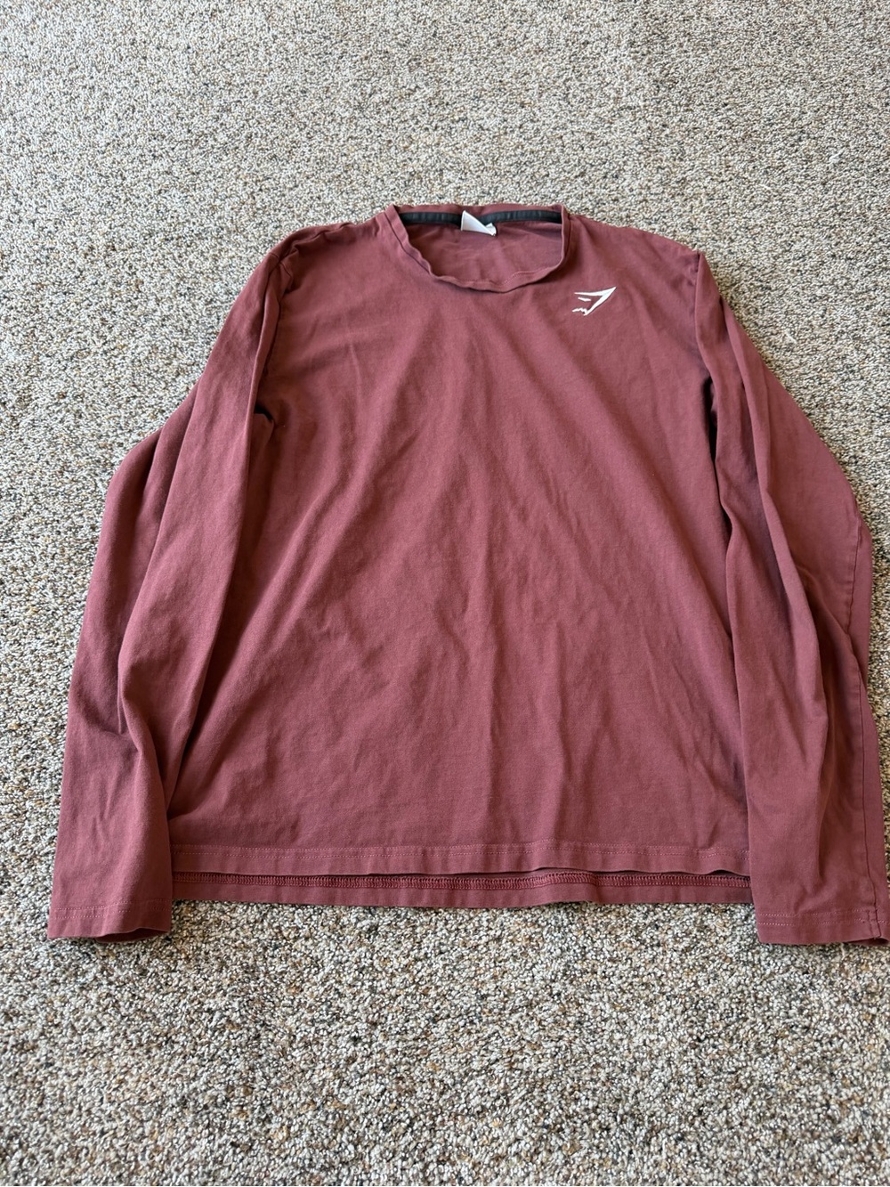 Gymshark Men's Long Sleeve Shark Logo Training T-Shirt Burgundy Medium